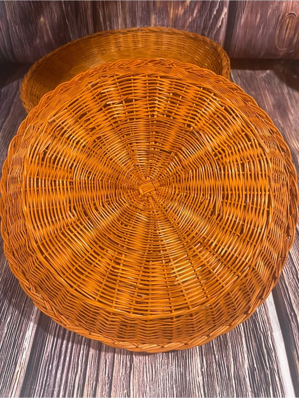 Wicker Plate Holder Woven Multi Color Set Of 10 Orange green tan Brown 9” & 8”